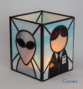 Glassola Pattern: X-Files Minis